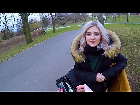 ❤️ Para için bir yabancının sıcak boşalmasını yutar - parkta Eva Elfie tarafından oral seks ️ Sadece porno bizde